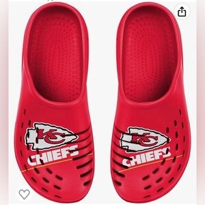 KC Chiefs FOCO - NEW - NFL Boys Youth Team Logo Sport Clogs.